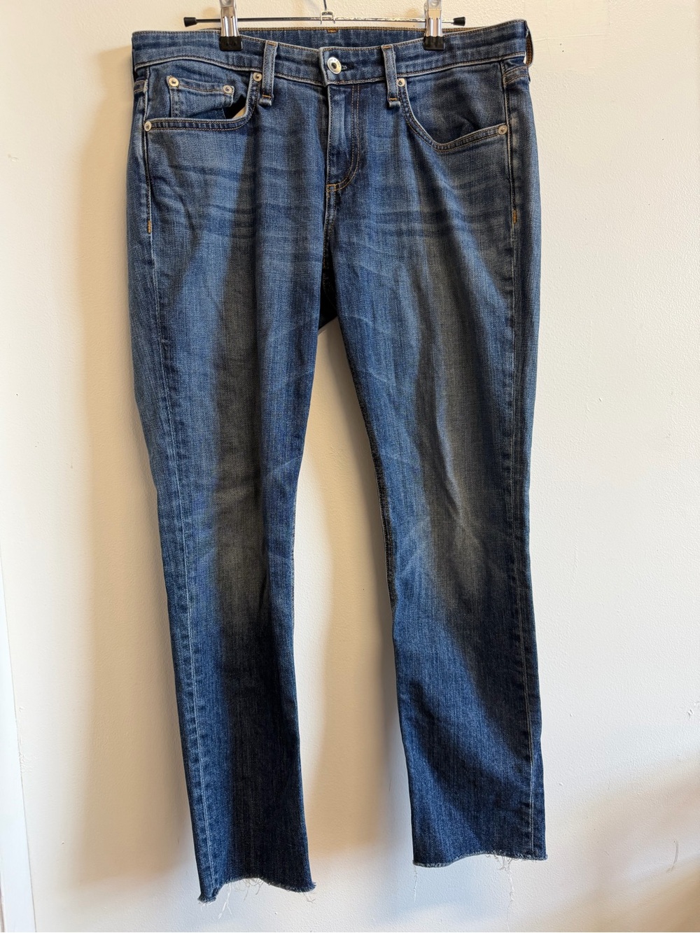 Rag & Bone Dre Low Rise Slim Boyfriend Raw Hem Jeans 26